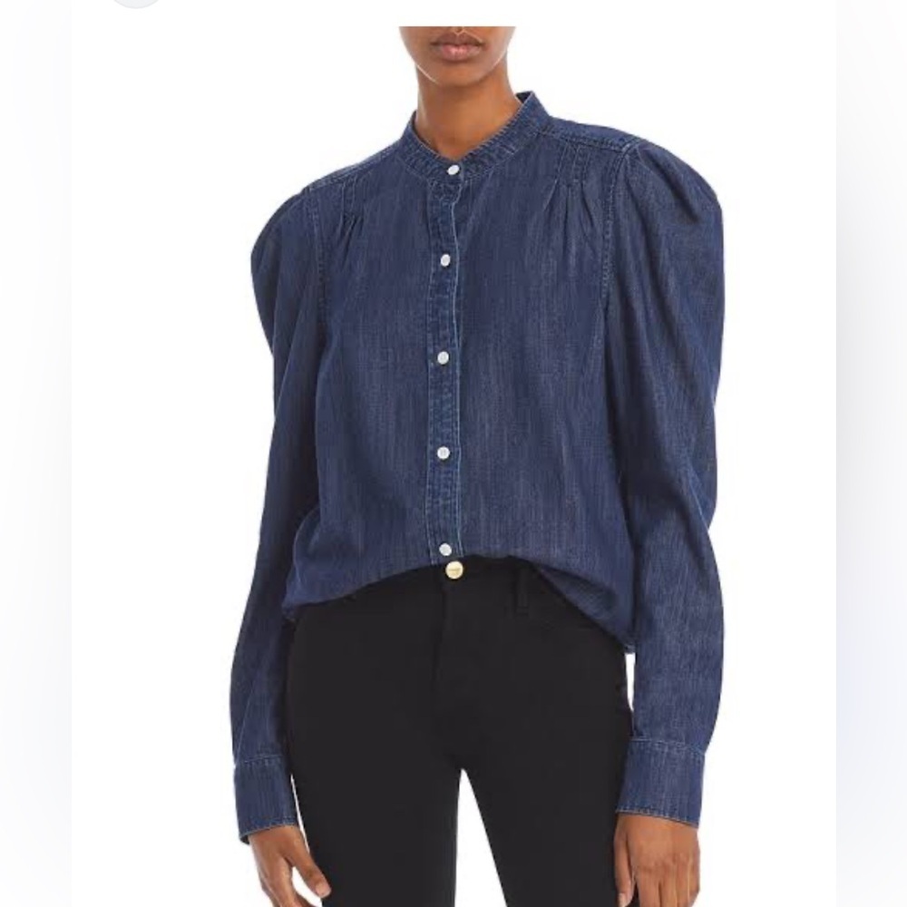 FRAME Charlie Denim Shirt
Size: XS